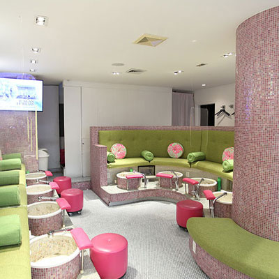 Pink Lemon Park Nail Studio