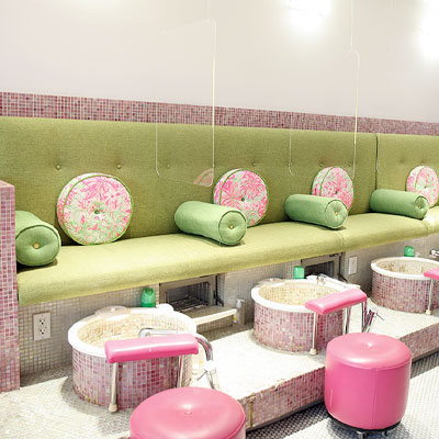 Pink Lemon Park Nail Studio